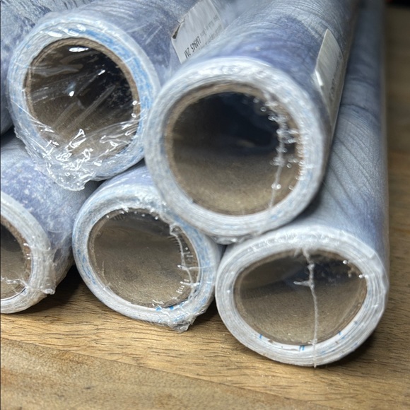 Blue and White abstract Wallpaper Rolls lot of 10 - Picture 6 of 9